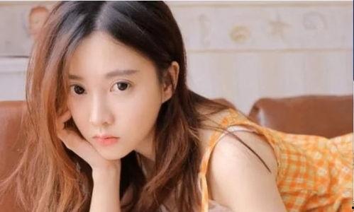 娱乐吃瓜姐网红是谁扮演的,她是谁？背后故事大揭秘