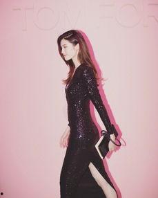 何穗的照片,时尚界璀璨的东方明珠